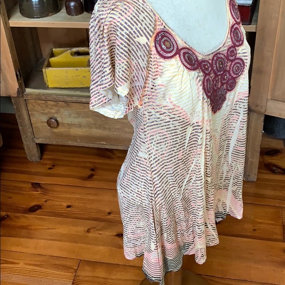 One World Short Sleeve Top Medium - Picture 4 of 7